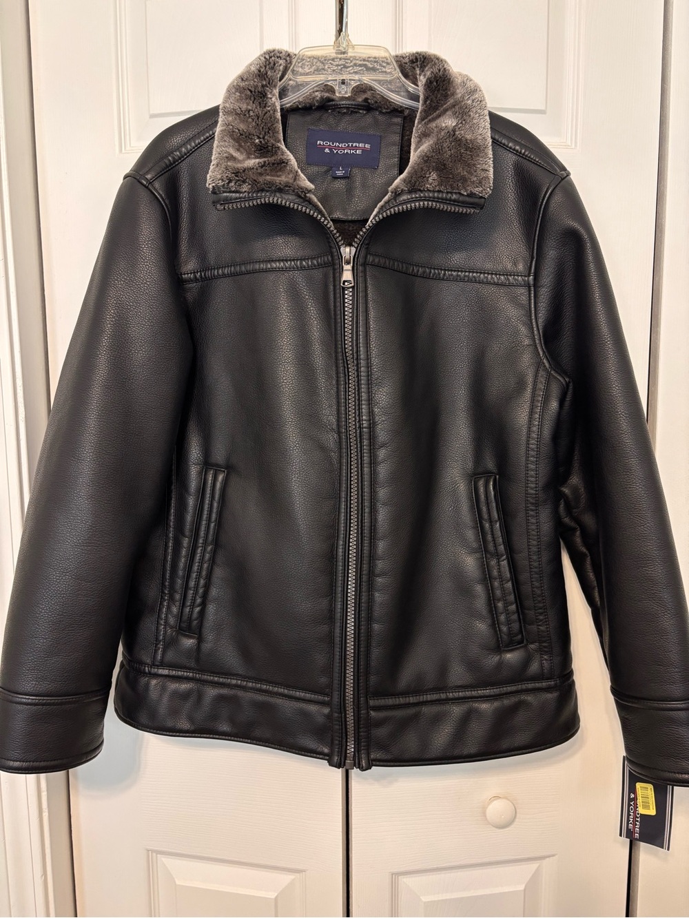 Roundtree & Yorke Black Faux-Leather Bomber Jacket with Gray Faux-Fur Collar